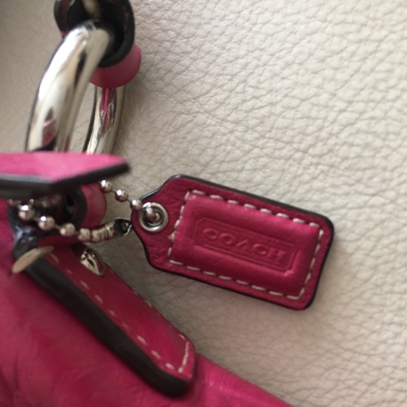 Hot pink pebbled leather coach crossbody - Picture 6 of 10